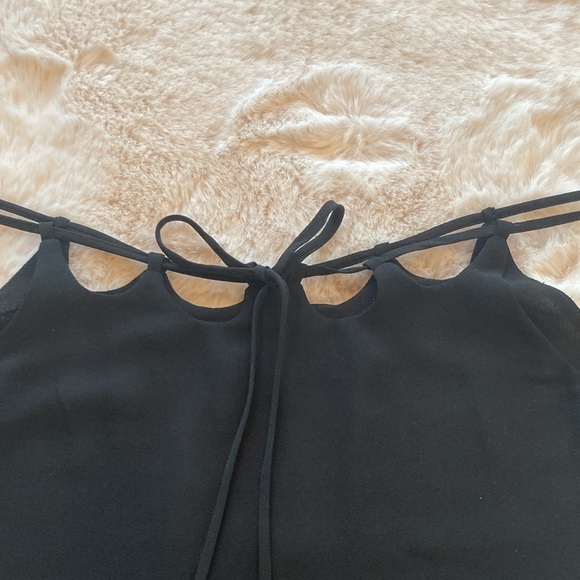 NWT. Naked zebra top. Size medium. - Picture 5 of 10